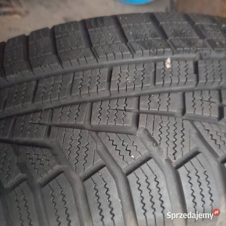 Opony zimowe 21570 r16 16cale sprzedam