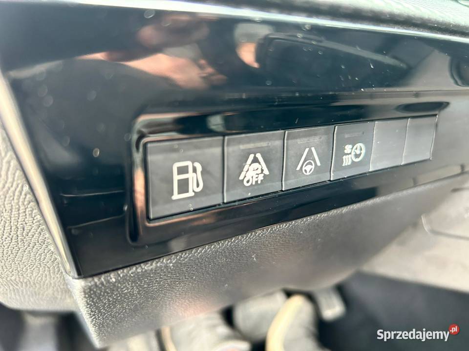 Peugeot 508 hybryda 225 koni automat delikatnie Kawęczyn