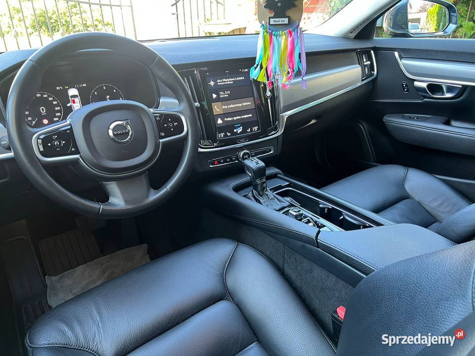 Volvo v90 D3 automat