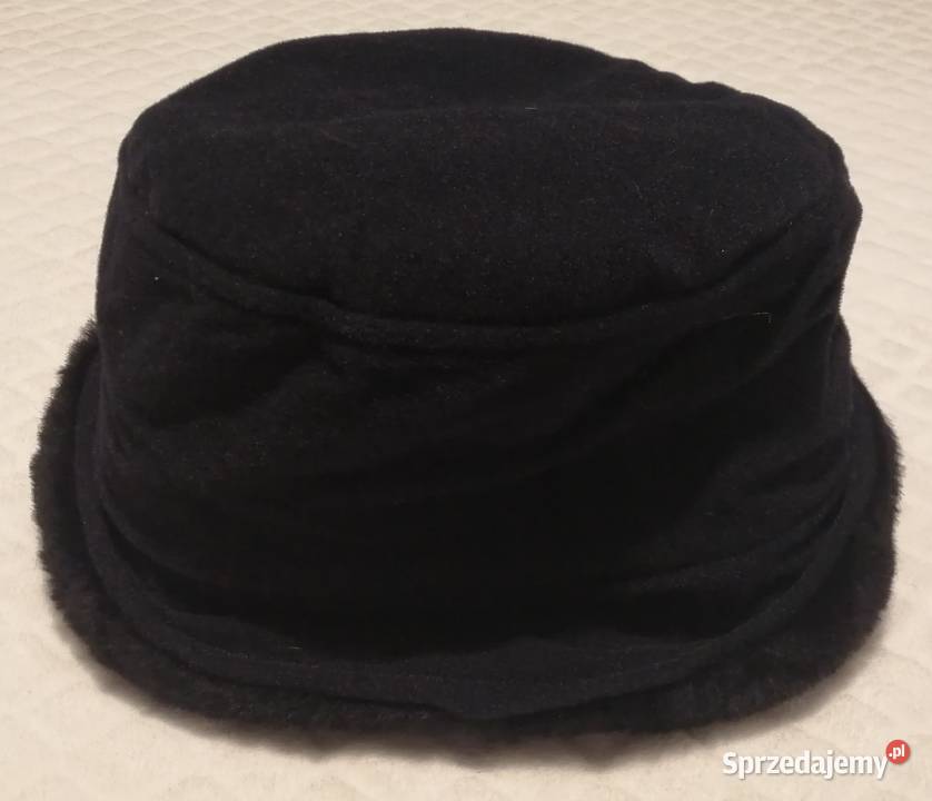 Czapka zimowa czarna 56 kapelusik Odzież Czeladź sprzedam