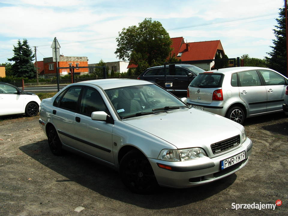 Volvo S 40 18 Etylina Gaz nowy 2001 r Zarejestrowany w Polsce Września