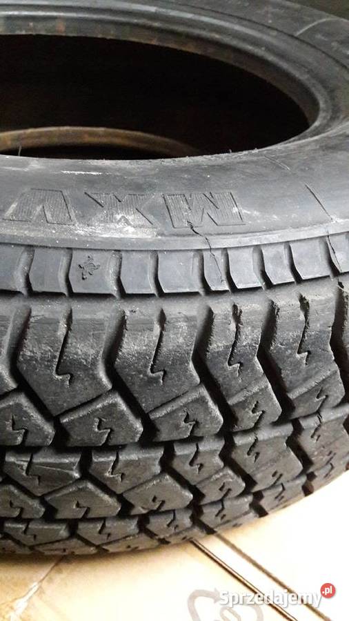 Opona Michelin vnx