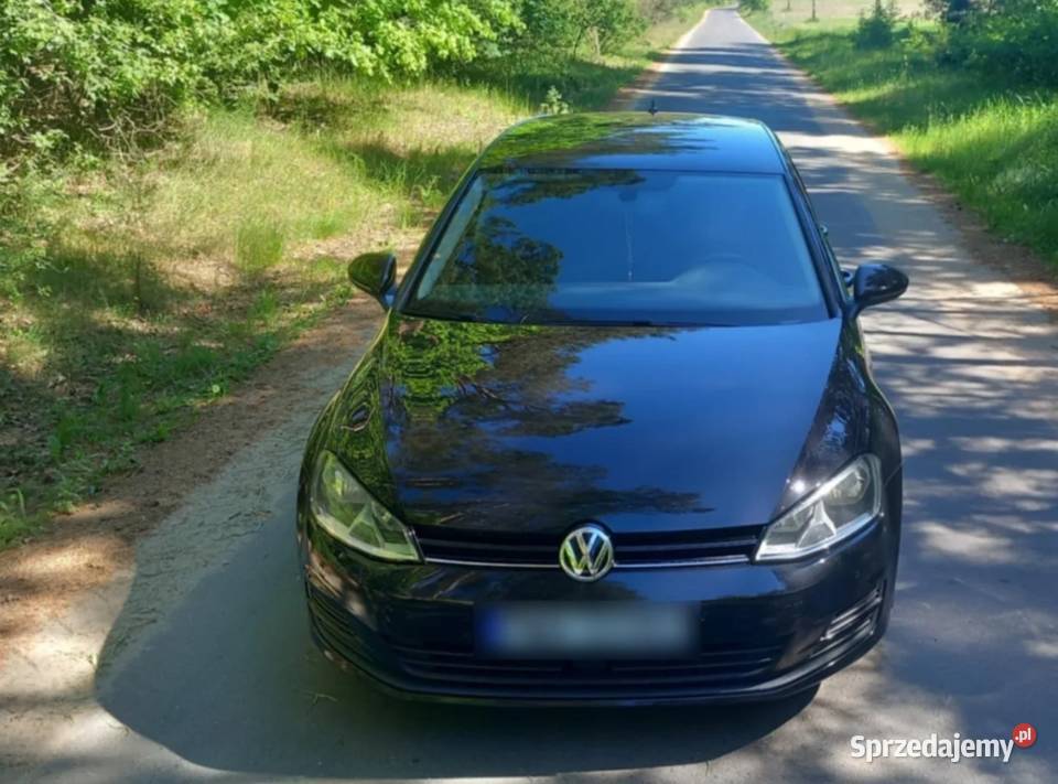 Volkswagen golf 7 uszkodzony Skoki
