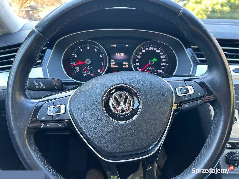 VW Passat Comfortline 18 TSI BMT 180 2016r Salon