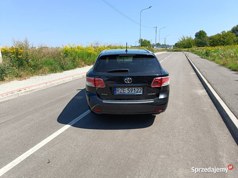 Toyota Avensis 22 177 Salon Polska manualna Avensis Łańcut
