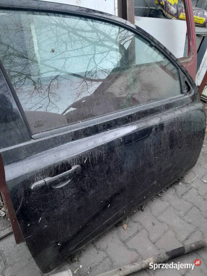 Drzwi prawy przód Nissan Micra k12 Rok produkcji 2005 wielkopolskie Poznań
