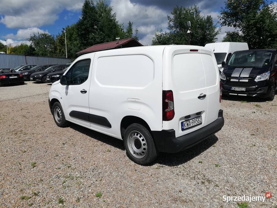 Citroen Berlingo 12 130 Automat biały Kalwaria Zebrzydowska