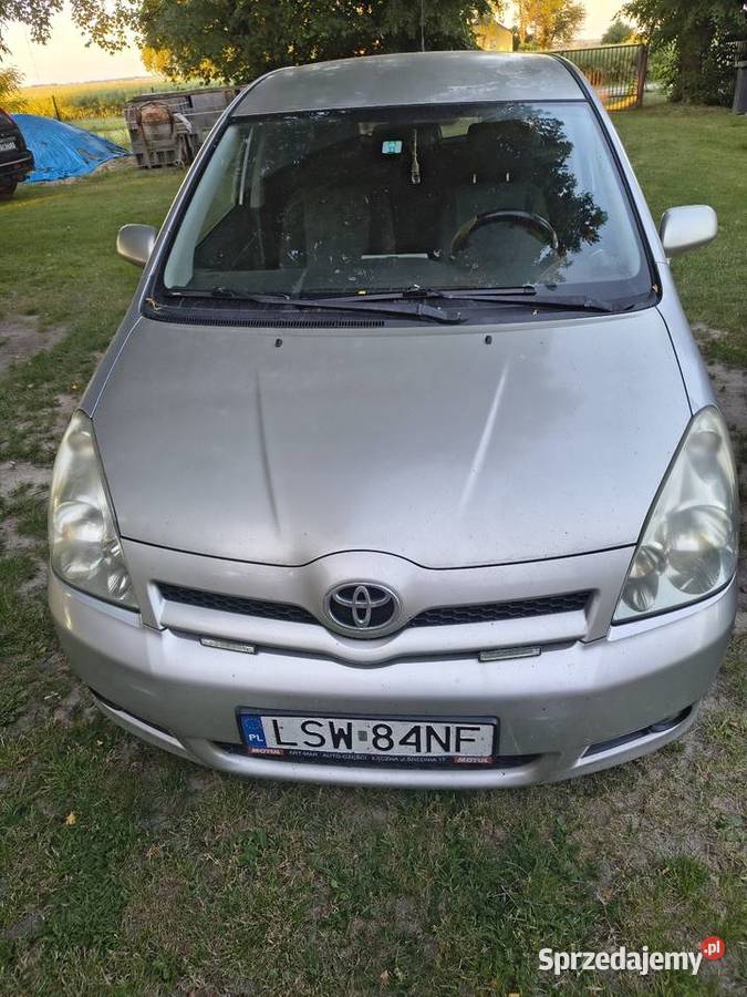 Toyota corolla verso D4D 22 Corolla Verso Piaski