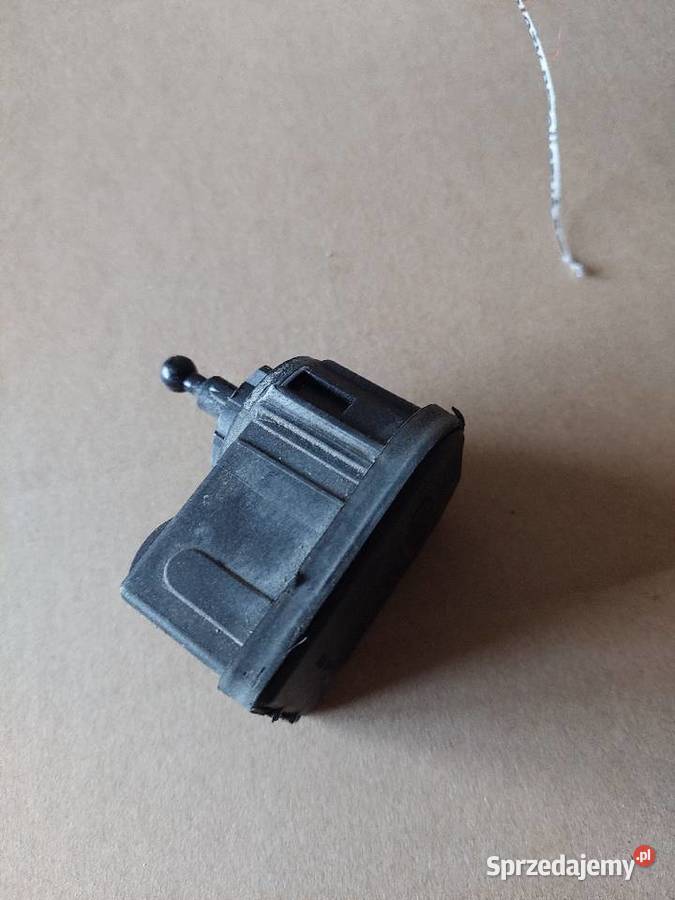 Silniczek regulacji lampy Audi Fiat Seat Przyborów sprzedam