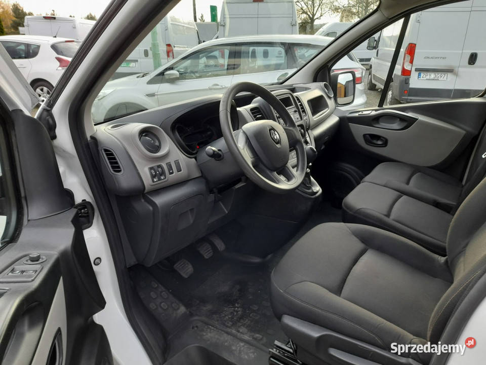 Renault Trafic Przygotowany do rejestracji elektryczne szyby sprzedam