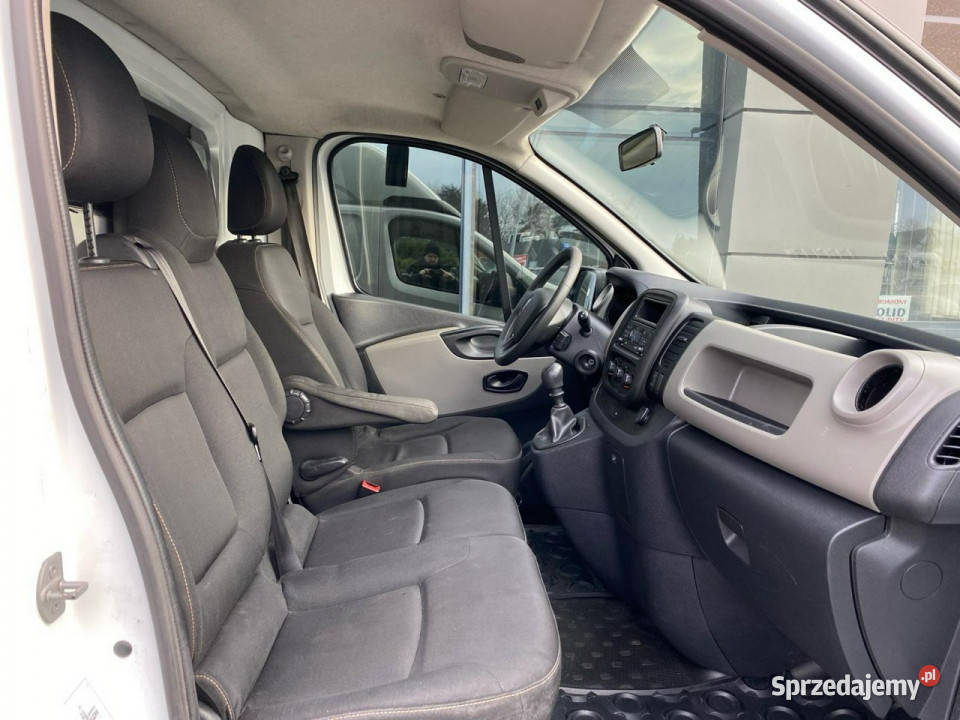 Renault Trafic L2H2 klimatyzacja drabinka manual Żory