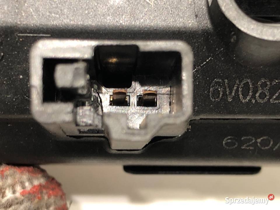 KLAMKA KLAPY TYŁ SKODA FABIA III 6V0827566