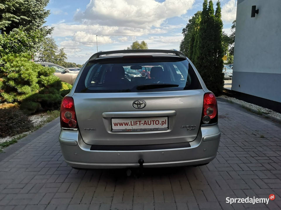 Toyota Avensis 20 D4D 126 Klimatronik Isofix kurtyny powietrzne