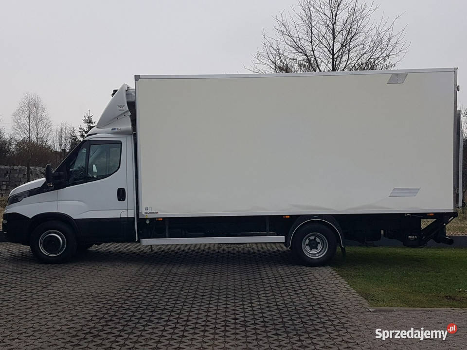 Iveco Daily 70170 WINDA CHŁODNIA 10EP AGREGAT Rok produkcji 2016 Poręba