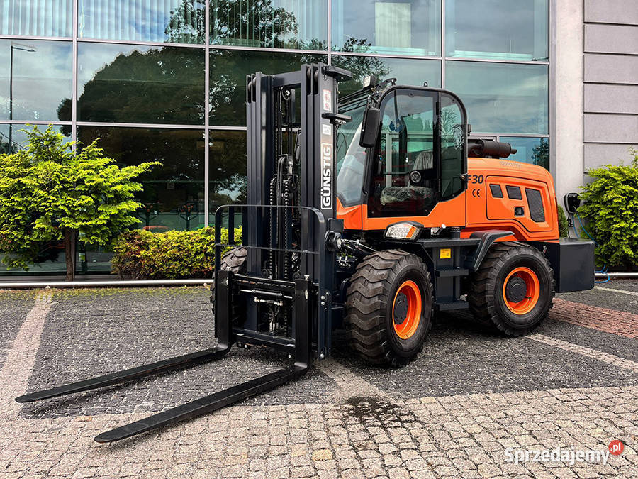 Ładowarka masztowa Gunstig CPC30F30 3 t triplex Kęty