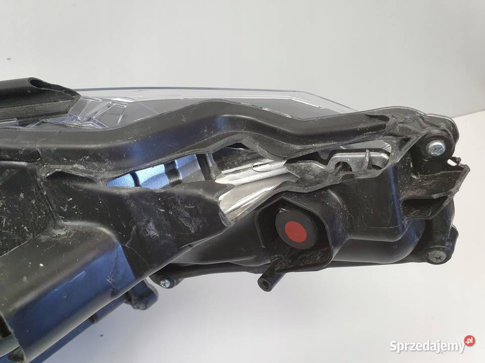 LAMPA LEWA Toyota CHR CHR LIFT PRZEDNIA lewy