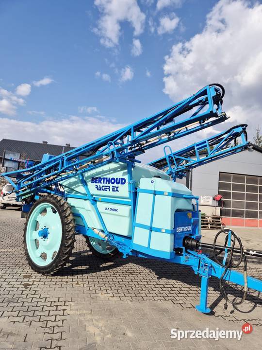 Opryskiwacz Berthoud racer 21m własna hydraulika