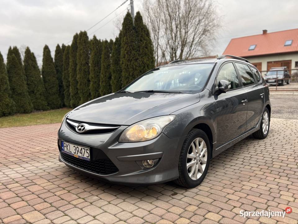 Hyundai i30 CRDI Półskóry Grzane fotele Tempomat łódzkie sprzedam