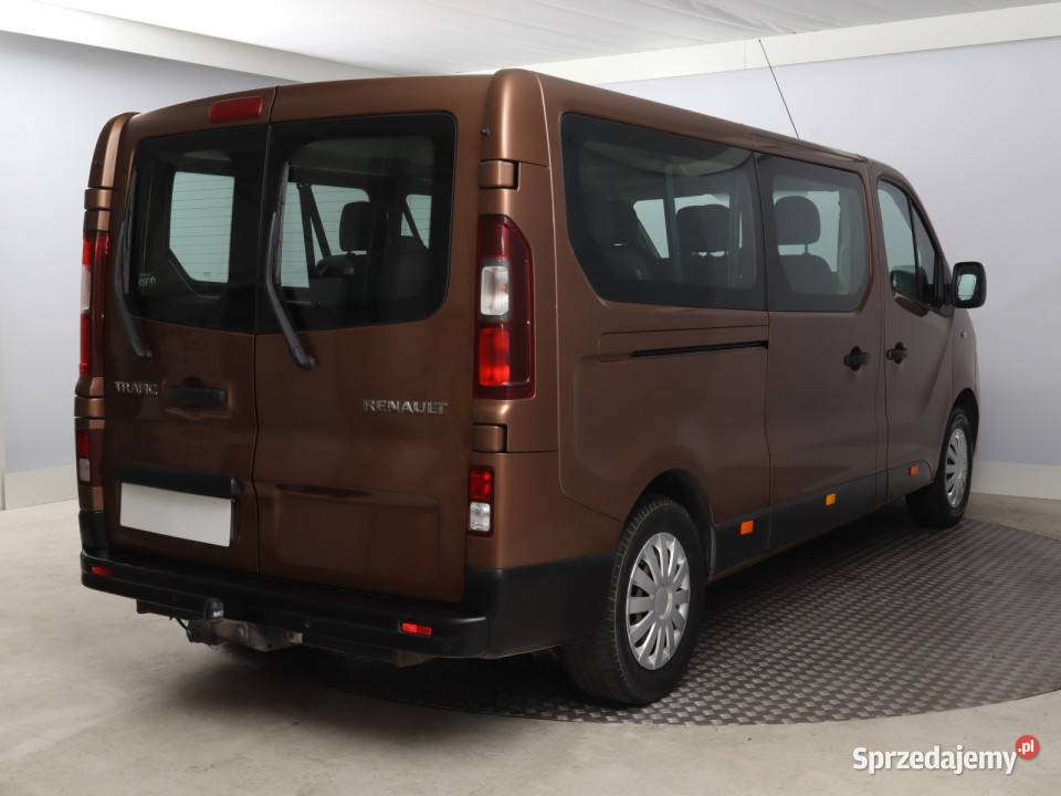 Renault Trafic 16 dCi manualna Trafic Bielany Wrocławskie sprzedam