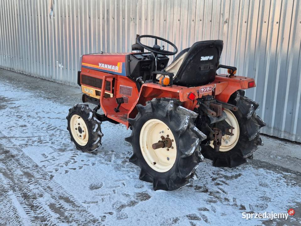Traktorek traktor YANMAR F13D 13 44 Napęd 4x4