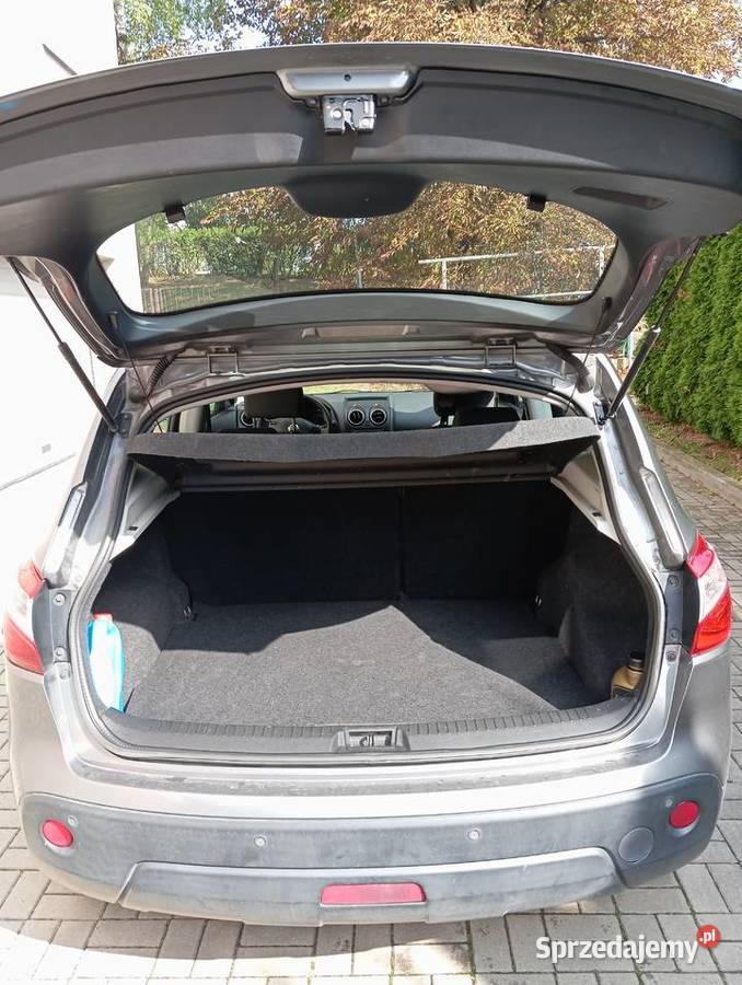 Okazja Nissan Qashqai z fabryczną instalacją