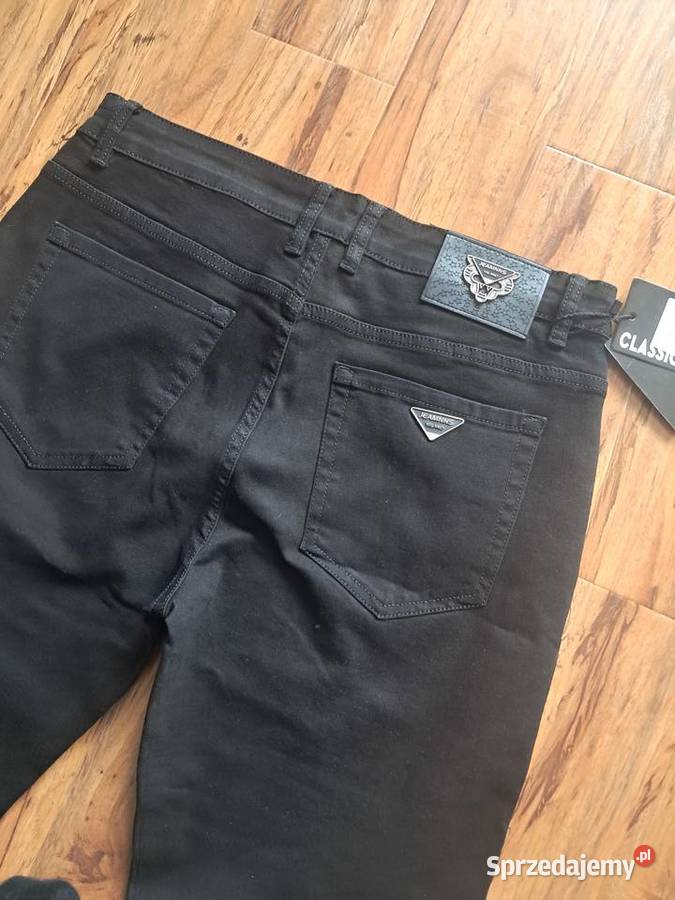 nowe czarne spodnie jensowe na wyższego Sandomierz