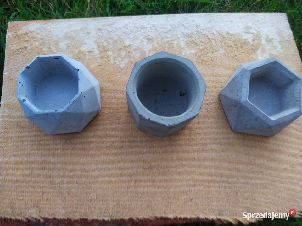 Doniczki betonowe osłonki na suklenty Dekoracje i ozdoby Tłuszcz