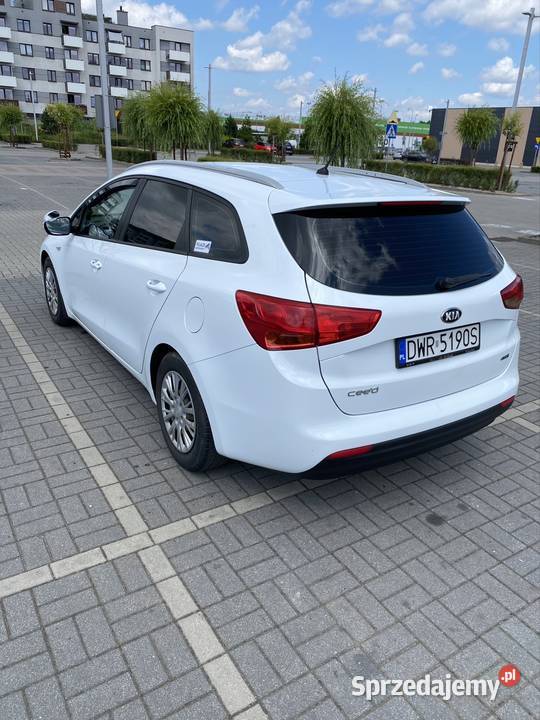 Sprzedam samochód osobowy 110KM Smolec