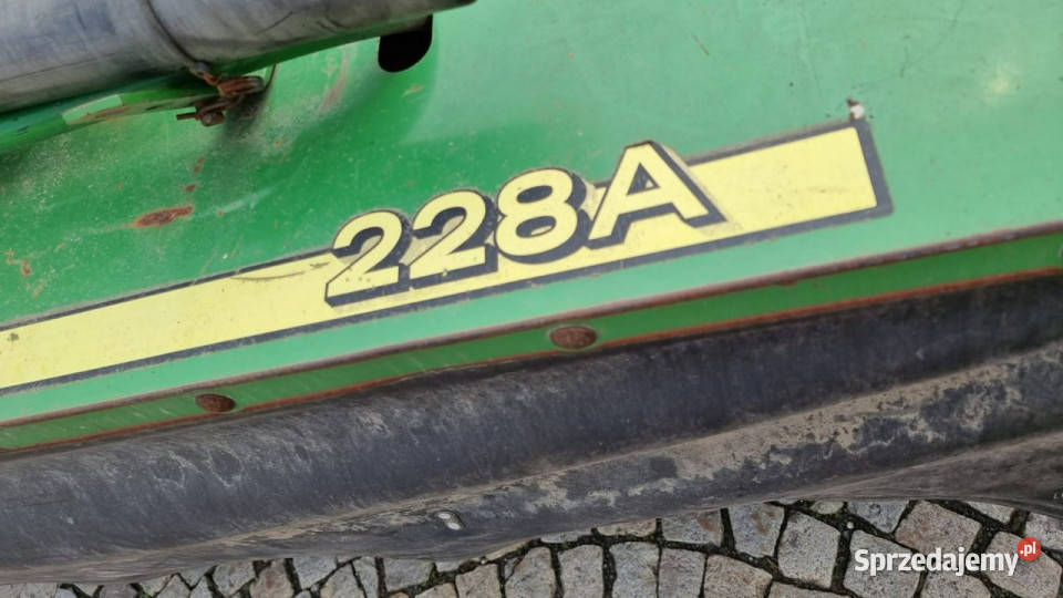 kosiarki łąkowe i wykaszarki John Deere John nieuszkodzony Głogówek