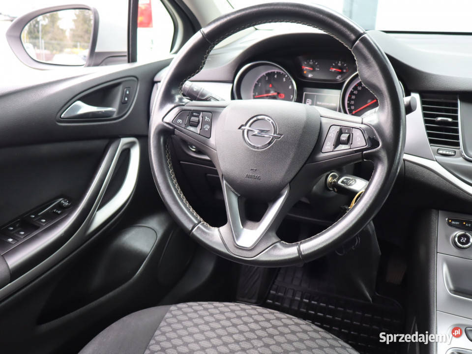 Opel Astra 14 T wspomaganie kierownicy sprzedam