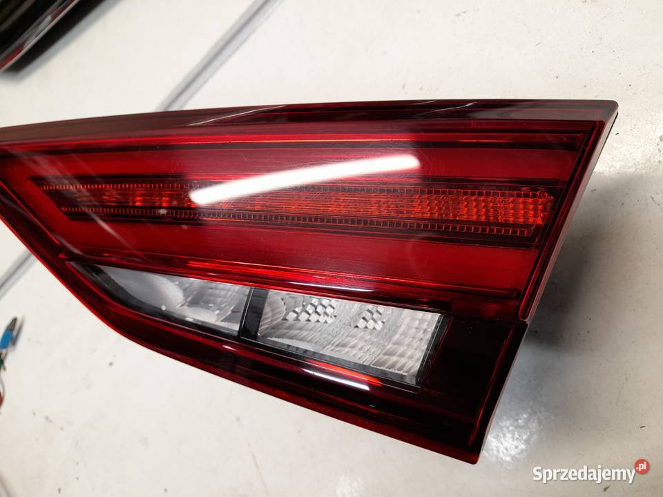 AUDI A3 LIFT SEDAN LAMPA TYŁ PRAWA 8V5945094D zachodniopomorskie