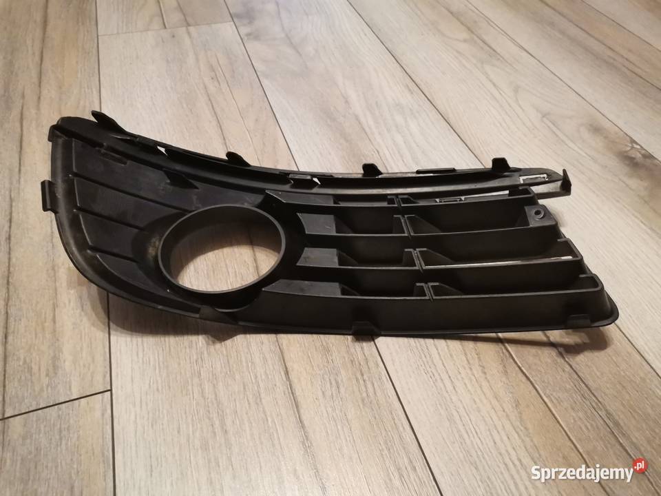 VW GOLF V JETTA LEWA KRATKA ZDERZAKA PRZÓD zderzaki Międzychód sprzedam