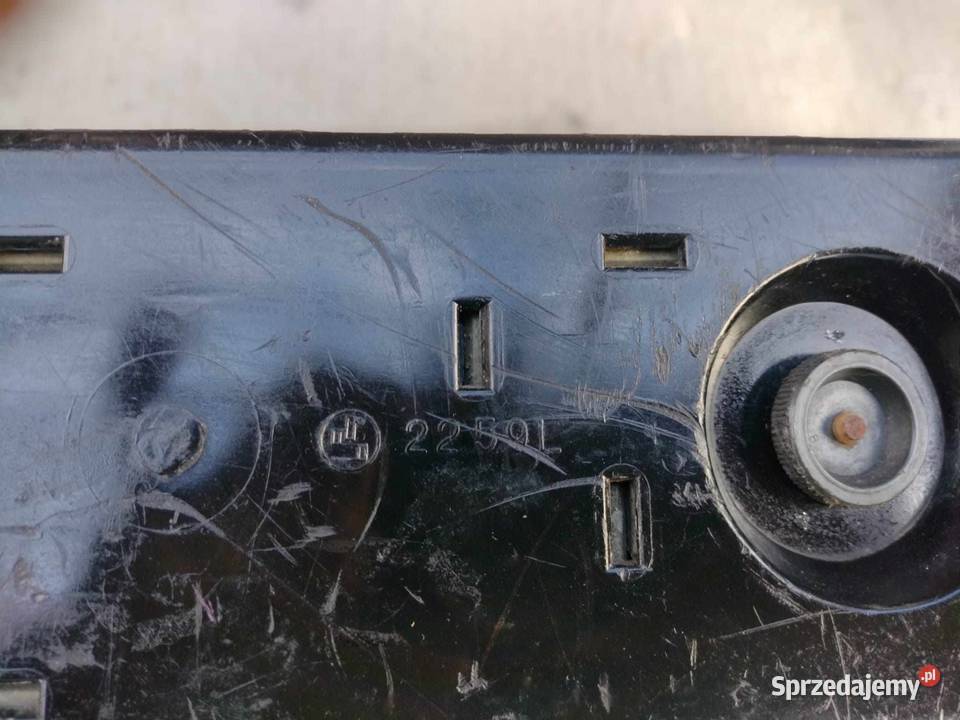 MercedesBenz S W116 1976 Lampa tylna Lewa Łagiewniki