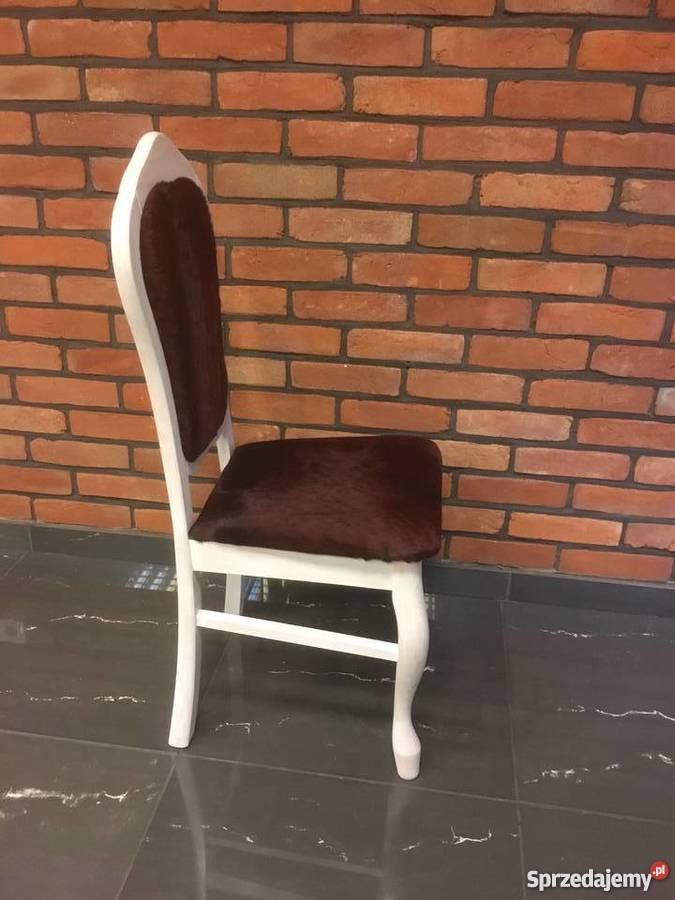 Krzesło bukowe bielone ręcznie tapicerowane Września