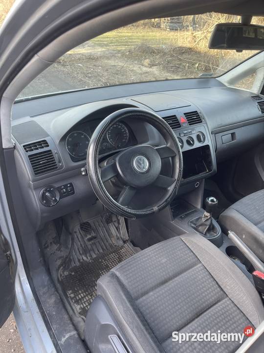 Volkswagen Touran 20 tdi 6 biegów hak 2000cm3 lubelskie Biłgoraj