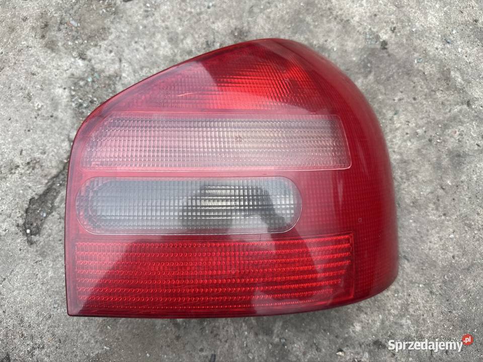 Lampa tył lewe Audi A3 8L 3D Ostrów Wielkopolski