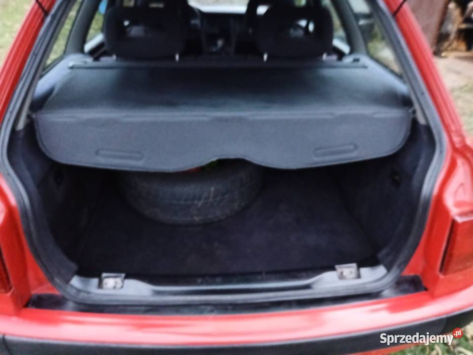 Audi 80 b4 4/5 Wierzbica-Osiedle