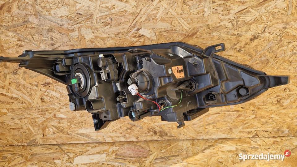 NISSAN XTRAIL LAMPA PRZÓD PRZEDNIA LEWA EUROPA Słowikowo sprzedam