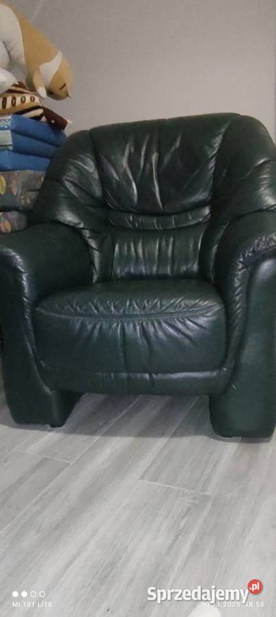 Sofa trzy osobowa dwa fotele sprzedam