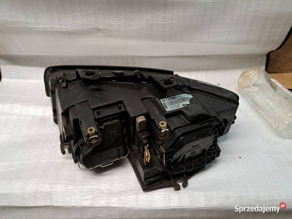 AUDI A4 B6 REFLEKTORY LAMPY VALEO PRZEDNIE osobowe Lampy przednie Wrocław
