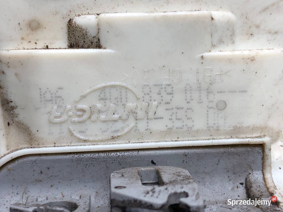 ZAMEK DRZWI PRAWY TYŁ AUDI Q3 I Hatchback podkarpackie sprzedam