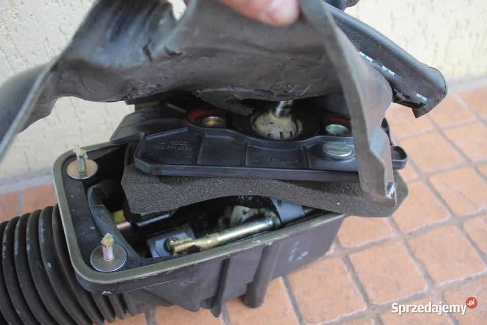 WYBIERAK BIEGÓW AUDI A4 B6 20 FSI 8E0711025 wielkopolskie