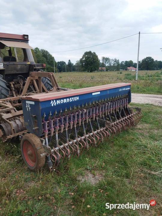 Agregat uprawowo siewny Pieniężno
