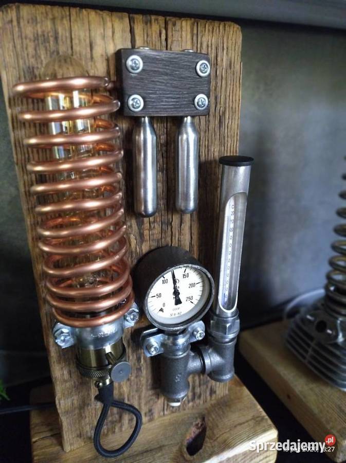 Ręcznie robiona unikatowa industrialna lampa Tuszyn