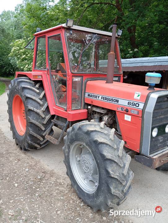 Massey Ferguson 690 Zakliczyn