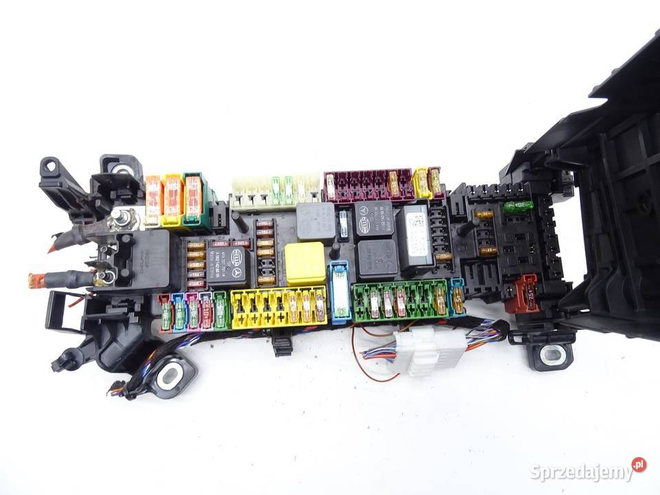 SKRZYNKA BEZPIECZNIKÓW BSI A2465400140 16 CGI małopolskie