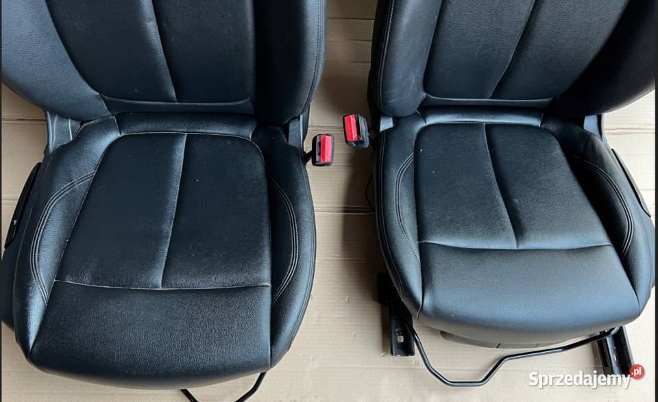 BMW X1 F48 AIRBAG FOTEL SIEDZENIE ORYGINAŁ RH Fotele i kanapy Kłodzko