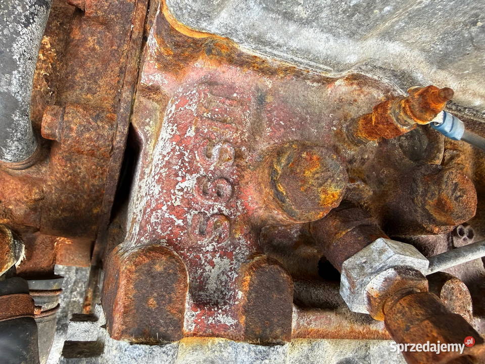 silnik 6cylindrowy Mitshubishi S6S Turbo 2010 Działoszyn