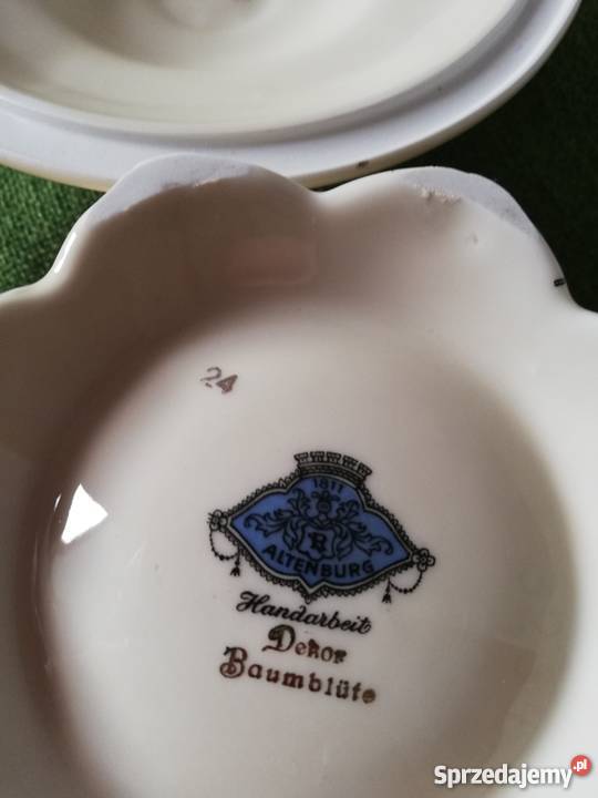 Bomboniera porcelana ecru Altenburg Gorlice