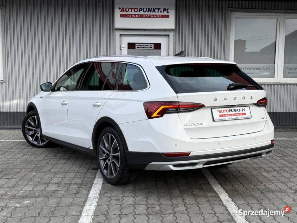 Skoda Octavia 2021r Fvat 23 Bezwypadkowy Škoda Rzeszów sprzedam